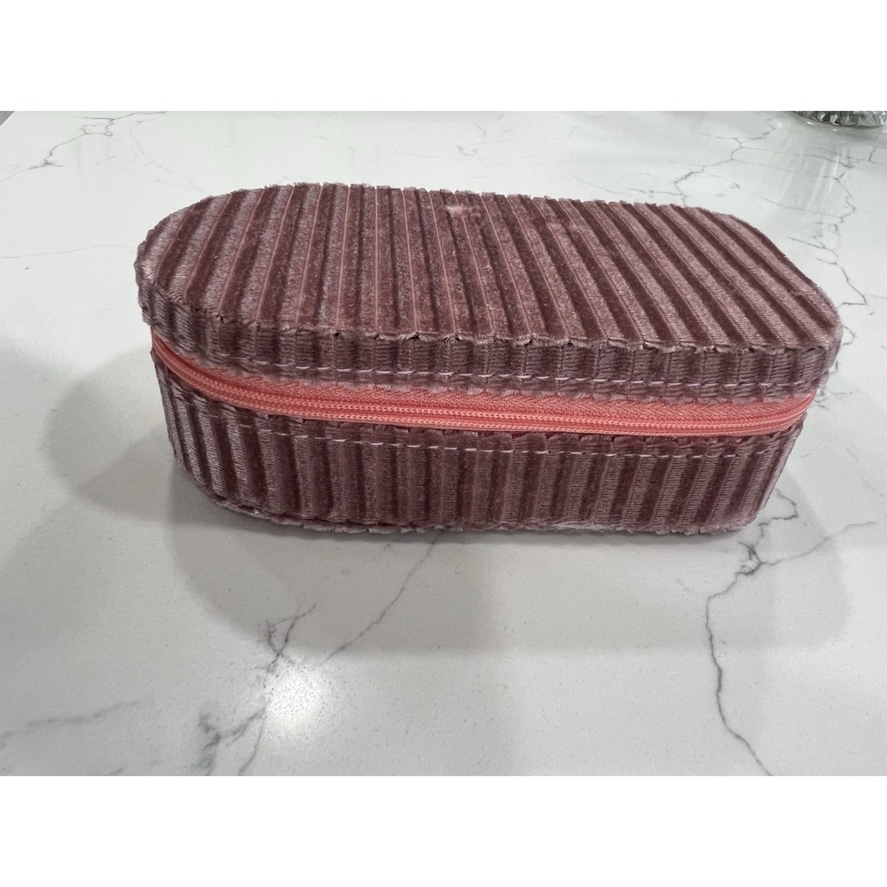 A New Day Elongated Organizer  Travel Carrier Jewelry Box